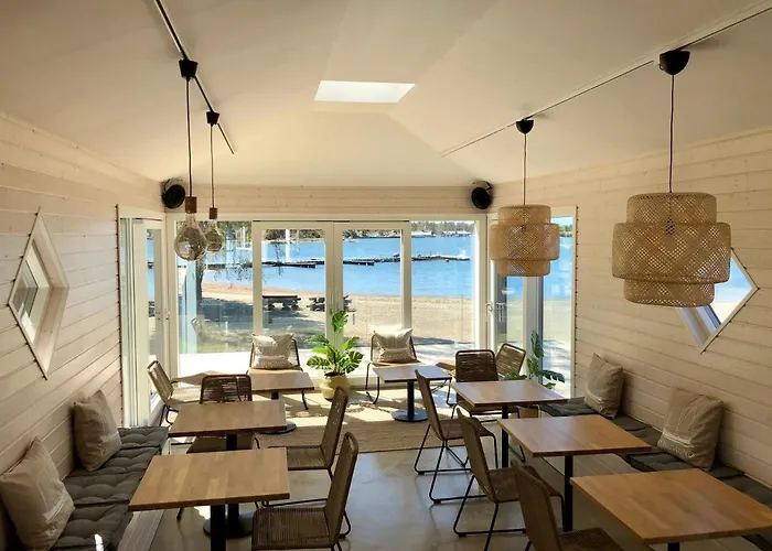 Kaeringsund Resort Eckero photo