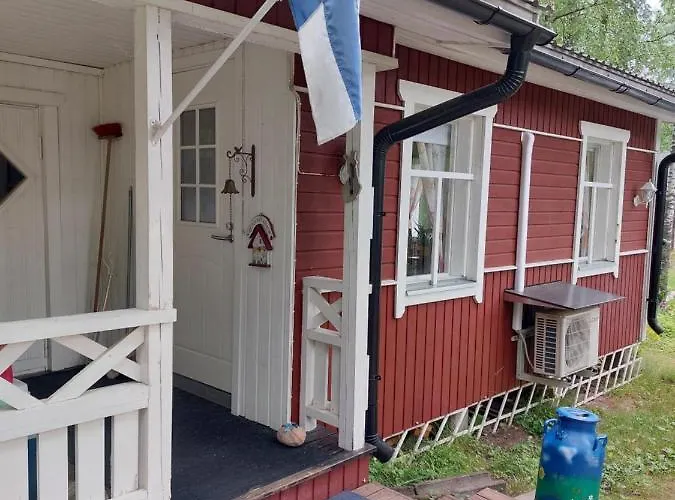 Ilmastoitu Kesaemoekki Askolassa Laehellae Porvoota Foto