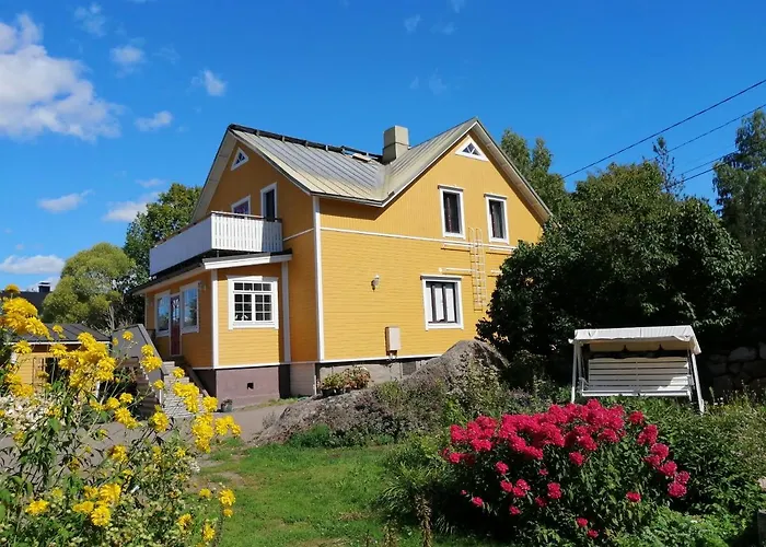 Guesthouse Lokinlaulu Kotka photo