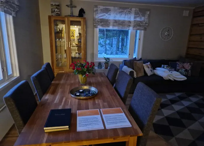 Villa Huumoriharju Karkkila Foto