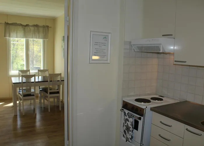 Labbnaes Semesterhem, Radhuset Kemionsaari photo