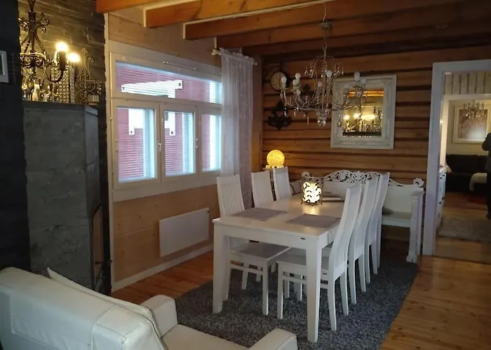 Mama'S House Skandinavia Lake In Ivalo Akujärvi zdjęcie