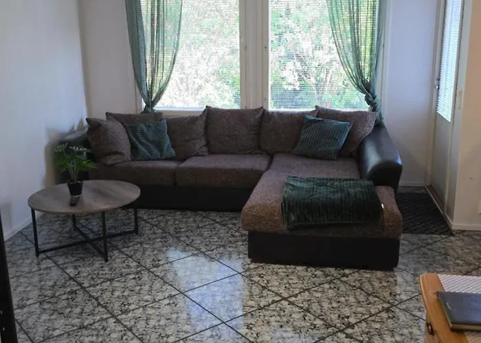 Nelioinen: Spacious Townhouse with Sauna and Modern Amenities Seinajoki photo