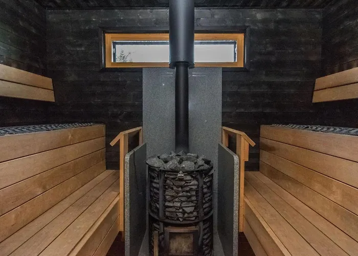 Photo de Holiday Home Villa Karhenhelmi By Interhome